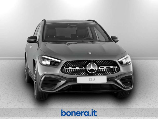 Mercedes-Benz GLA 200 d 110 kW image number 2