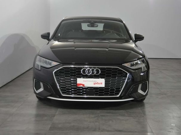 Audi A3 30 TFSI S tronic Advanced Business 81 kW image number 2