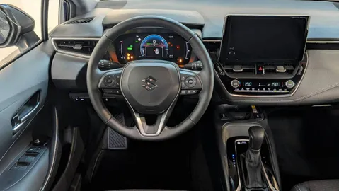 Car image 5
