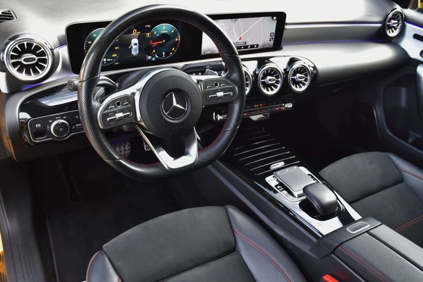 Mercedes-Benz A 180 d Line 85 kW image number 4