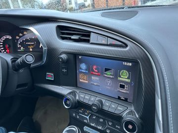 Car image 33