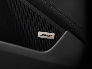 Car image 40