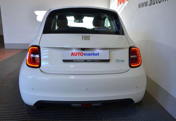 Fiat 500 e 70 kW image number 7