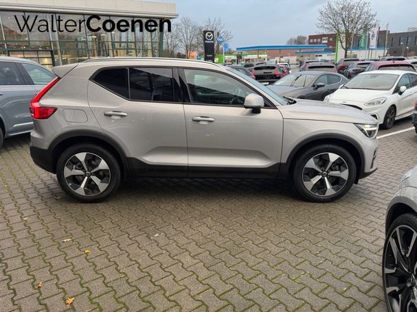 Volvo XC40 B3 Core DKG 120 kW image number 5