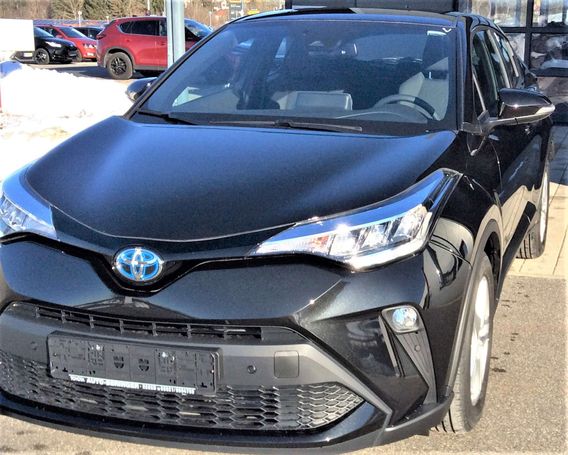 Toyota C-HR Hybrid 135 kW image number 1