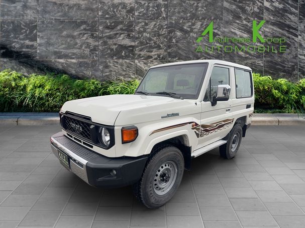 Toyota Land Cruiser 2.8 150 kW image number 1