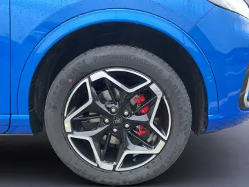 Car image 31