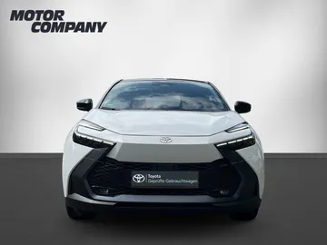 Car image 4