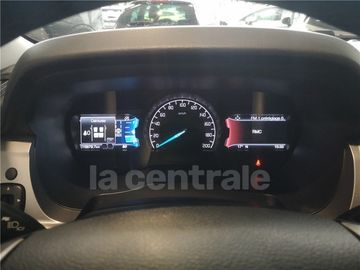 Car image 30