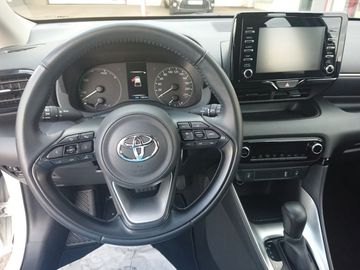 Car image 11