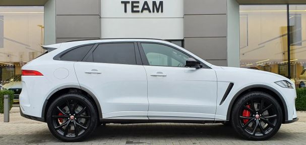 Jaguar F-Pace AWD SVR 405 kW image number 11