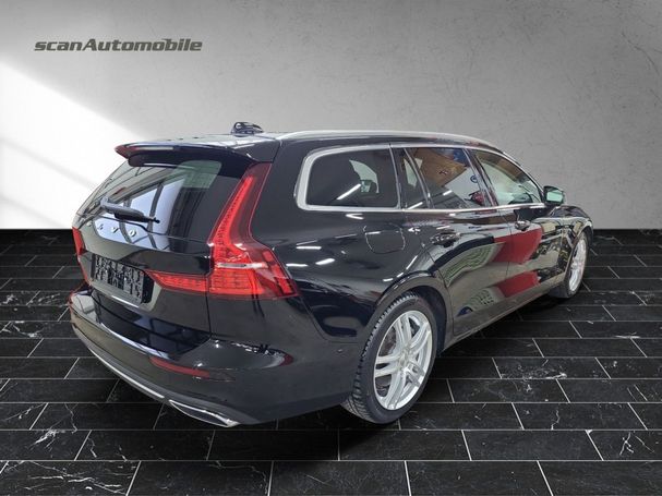 Volvo V60 Inscription Expression AWD Recharge 251 kW image number 4