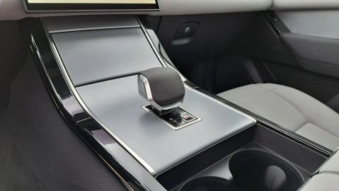 Car image 33