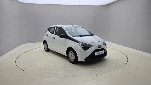 Toyota Aygo 53 kW image number 2