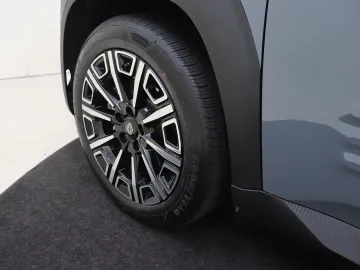 Car image 33