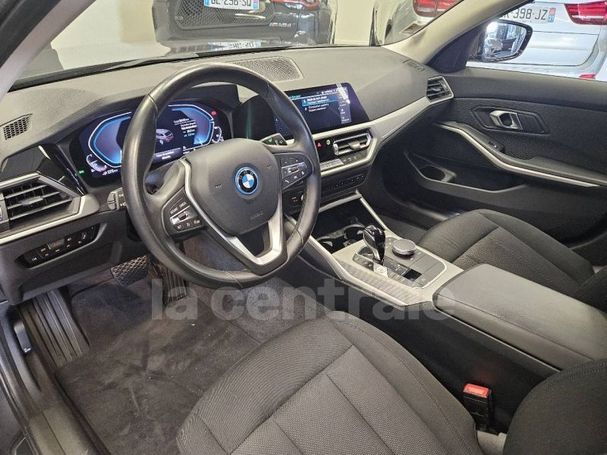 BMW 320 Touring 150 kW image number 3