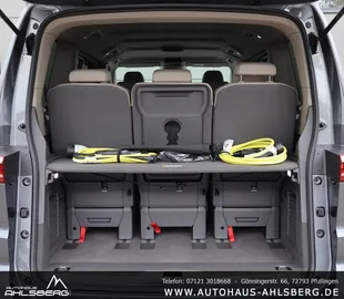 Car image 32