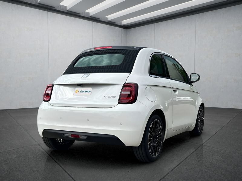 Fiat 500C La Prima