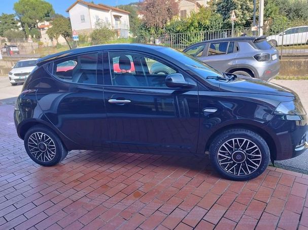 Lancia Ypsilon 51 kW image number 4