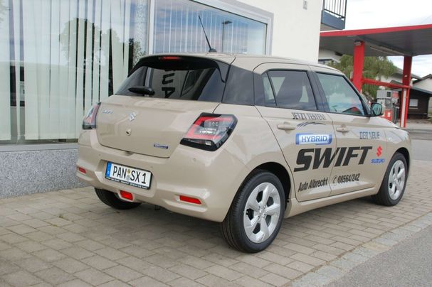 Suzuki Swift Hybrid Comfort 61 kW image number 10