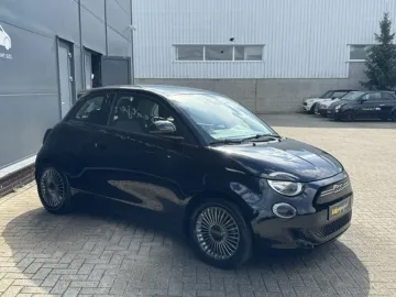 Car image 33