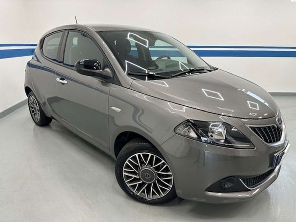 Lancia Ypsilon 51 kW image number 2