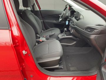 Car image 11