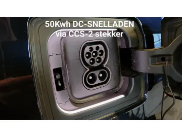 Car image 40