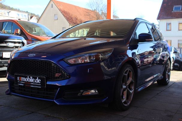 Ford Focus ST 184 kW image number 6