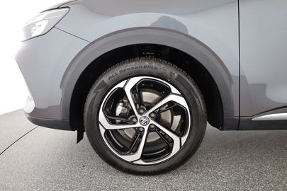 Car image 35