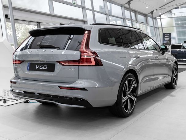 Volvo V60 AWD B4 145 kW image number 3