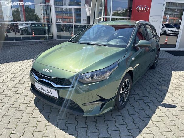 Kia Ceed 1.5 T-GDI 103 kW image number 1