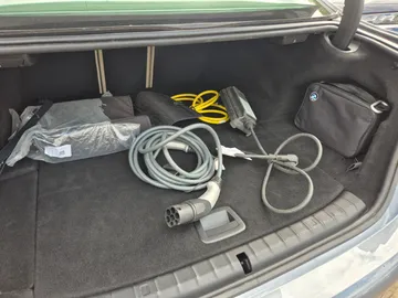 Car image 35