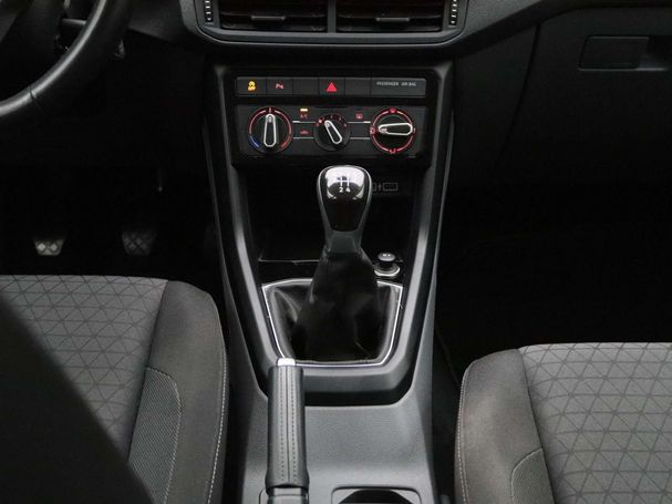 Volkswagen T-Cross 1.0 TSI Life 70 kW image number 9