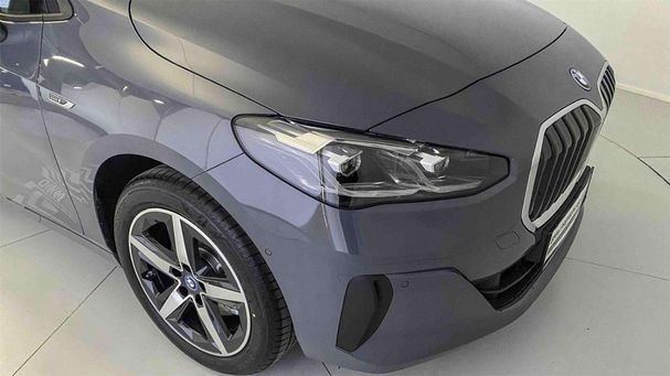 BMW 225e Active Tourer xDrive 165 kW image number 14