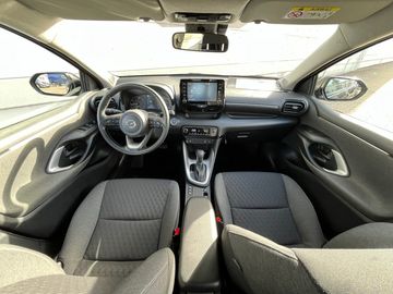 Car image 5
