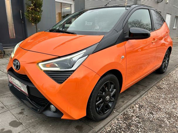 Toyota Aygo 53 kW image number 1