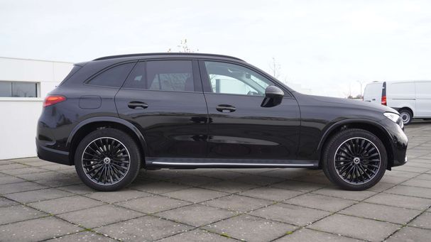 Mercedes-Benz GLC 300 AMG 250 kW image number 2