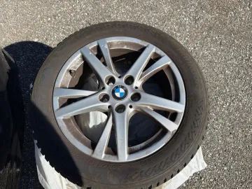 Car image 39