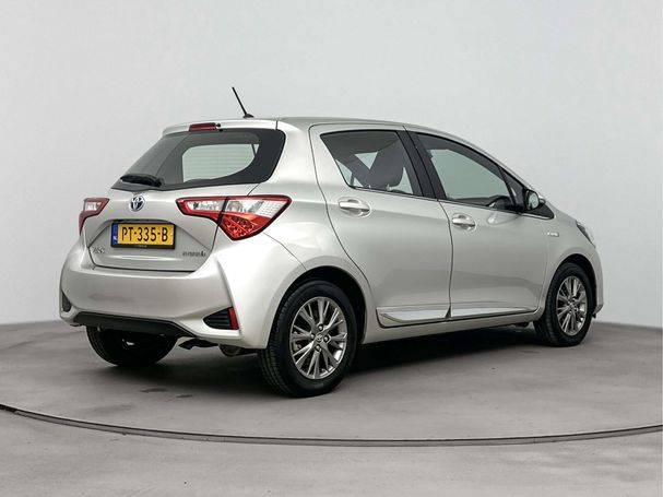 Toyota Yaris 1.5 Hybrid 74 kW image number 2