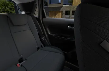 Car image 15