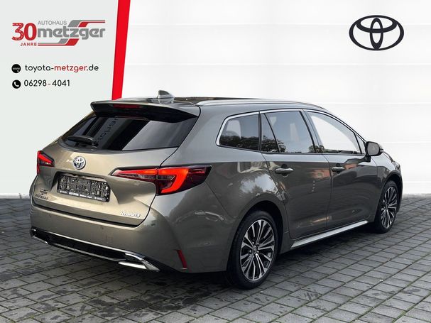 Toyota Corolla 2.0 Hybrid Touring Sports 144 kW image number 3