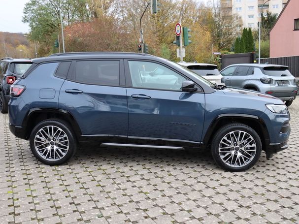 Jeep Compass 1.3 T4 PHEV Summit 4xe 177 kW image number 3