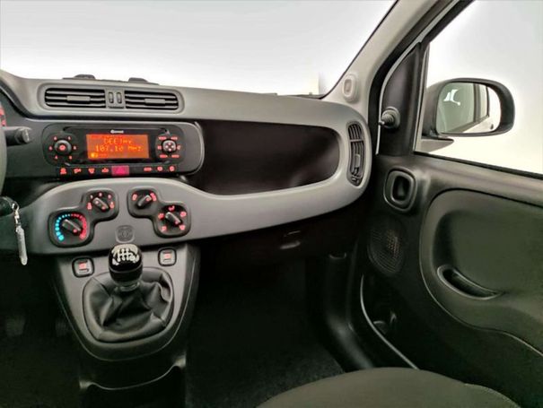 Fiat Panda Cross 1.0 Hybrid City 51 kW image number 16