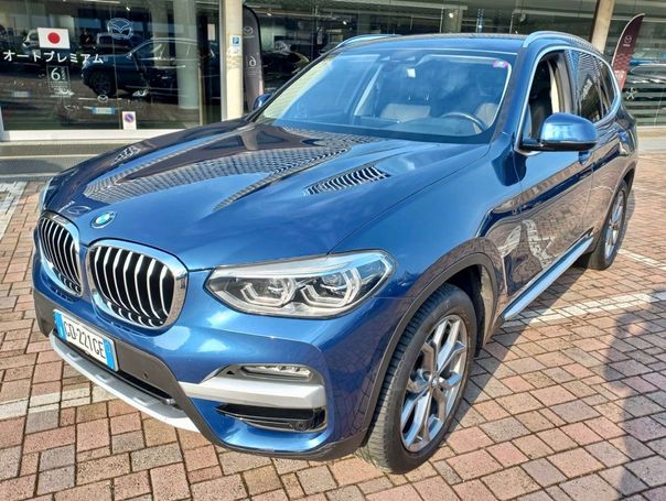 BMW X3 xDrive20d Advantage 140 kW image number 1