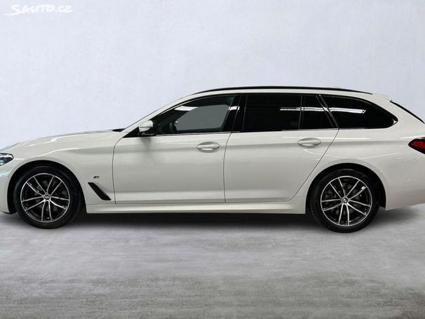 BMW 520d Touring xDrive 140 kW image number 8