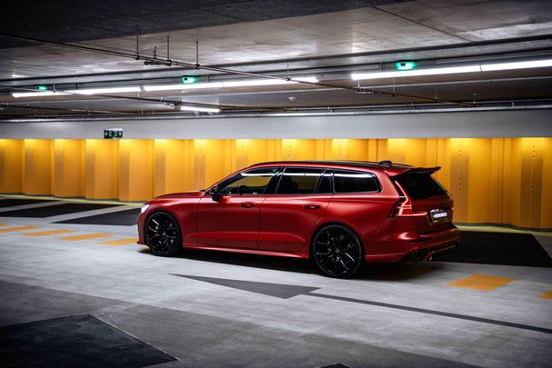 Volvo V60 T8 Dark AWD Ultimate 335 kW image number 39