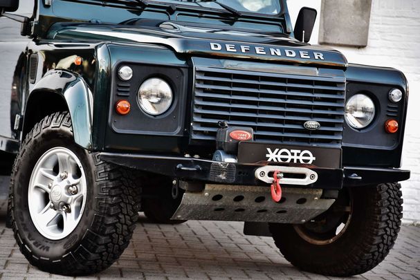 Land Rover Defender 90 2.2 TD 90 kW image number 10