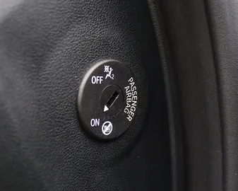 Car image 35