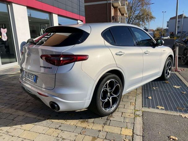 Alfa Romeo Stelvio 2.2 Diesel AT8 Q4 154 kW image number 3